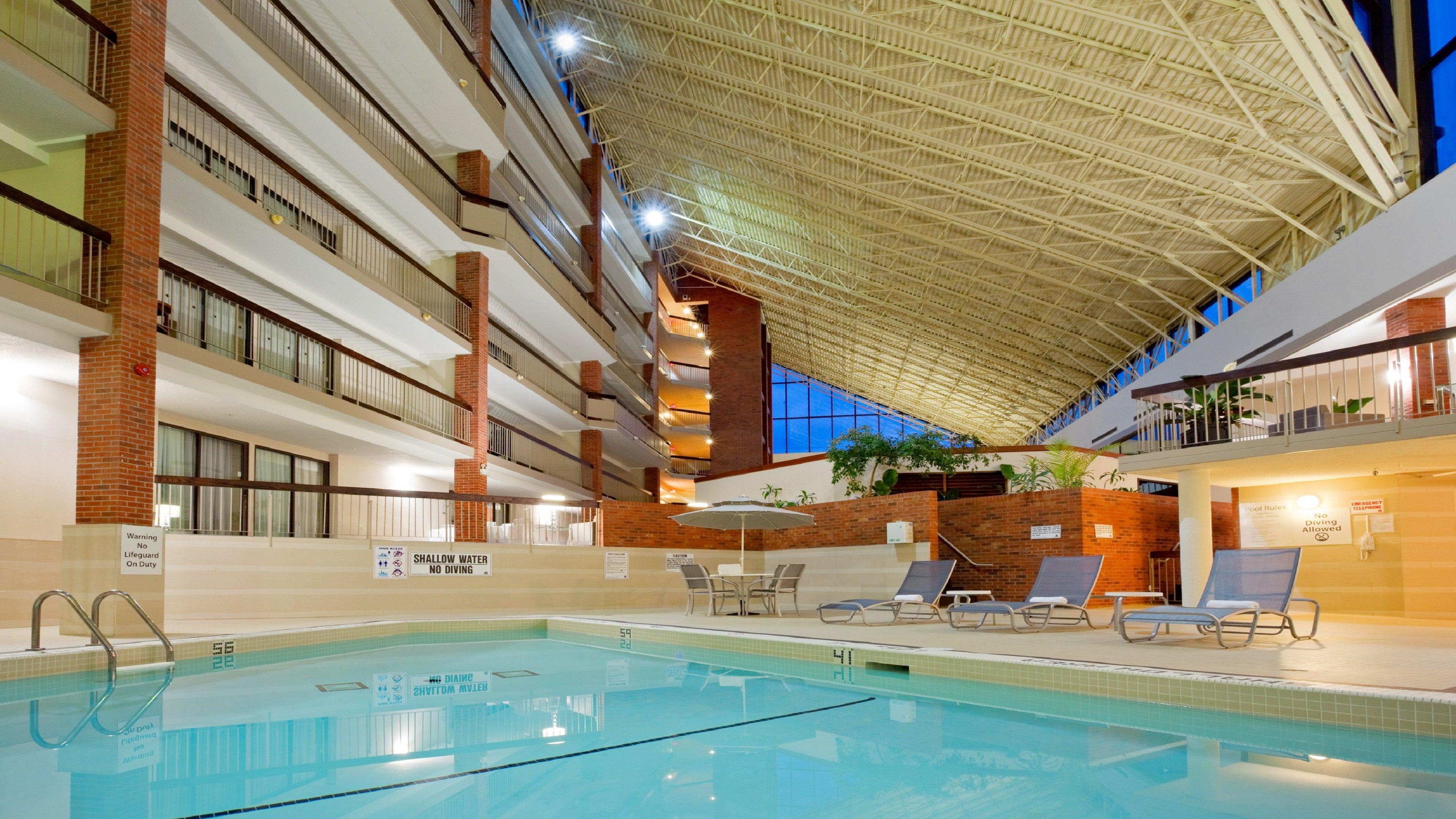 Holiday Inn Oakville Centre By Ihg Zewnętrze zdjęcie